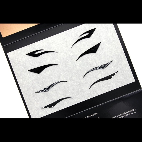 Dior Velvet Eyes glitter rhinestone eyeliner - Picture 2 of 2